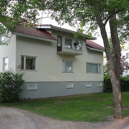 Majoitushuoneisto Tuomipuisto Appartement Naantali