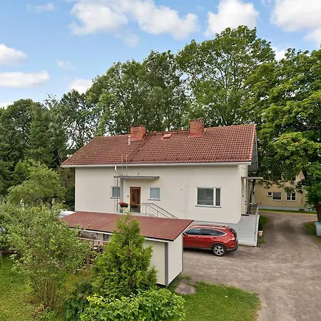Appartement Majoitushuoneisto Tuomipuisto Naantali